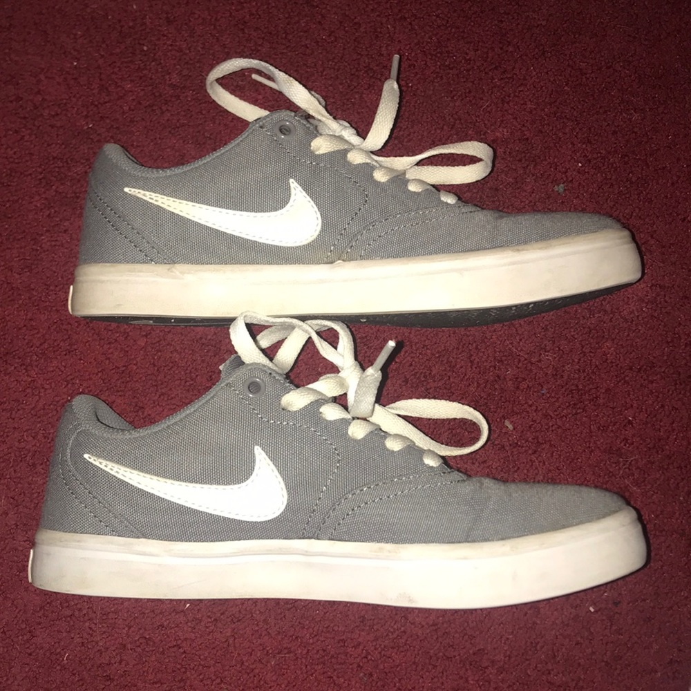Grey nikes